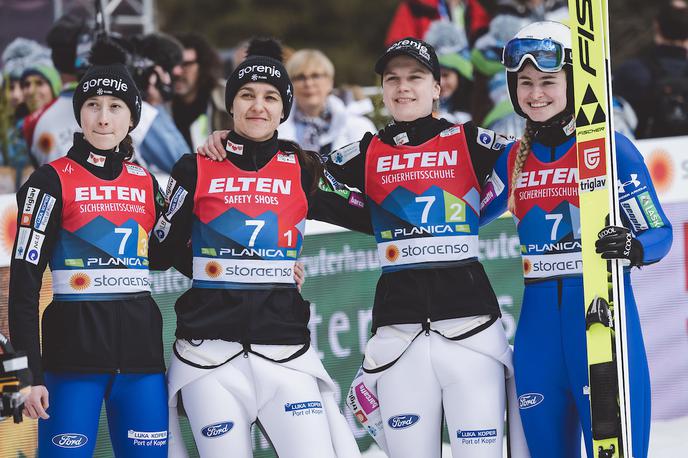 Nika Prevc, Maja Vtič, Ema Klinec, Nika Križnar | Slovenske skakalke bo tudi v prihodnji sezoni vodil Zoran Zupančič. | Foto Sportida