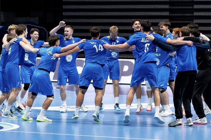 Rokomet u18 | Slovenski rokometaši so se uvrstili v finale evropskega prvenstva. | Foto Lucija Begenišić
