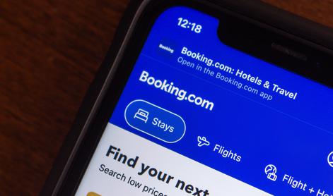 Več kot deset tisoč hotelov toži Booking
