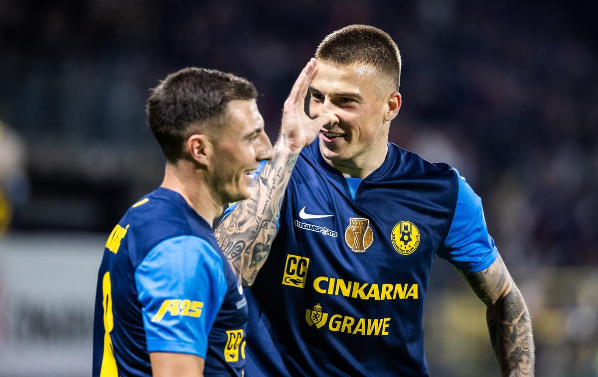NK Celje Franko Kovačević | Velika prijatelja Mario Kvesić in Franko Kovačević v tej sezoni izstopata z asistencami in zadetki. Bosta uspešna tudi danes proti Aeku? | Foto Jure Banfi