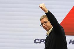 Vučić na lokalnih volitvah razglasil zmago