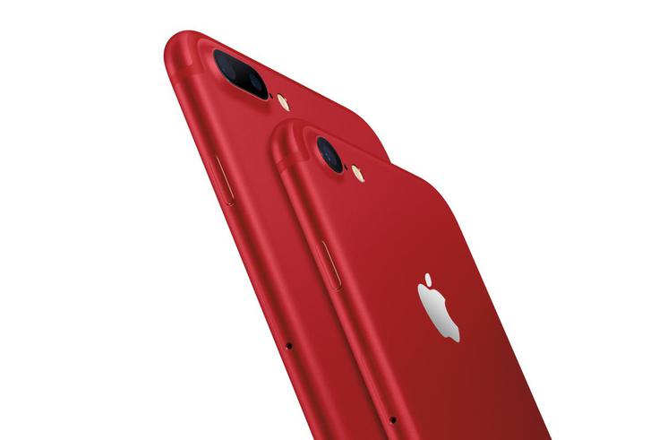 iPhone 7 Plus (spodaj) in iPhone 7 (zgoraj) | Foto: Apple