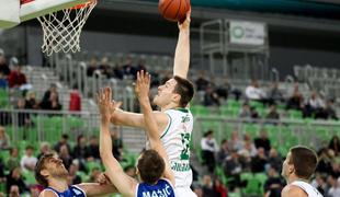 Baynes tokrat proti Blažiču in Prepeliču
