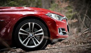 Novi BMW M3 prvič s turbinskim polnilnikom