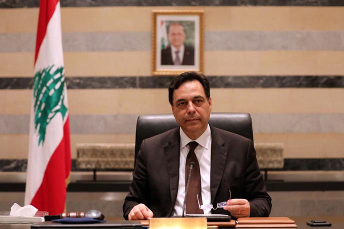 Hassan Diab | Libanonski premier Hassan Diab se je odzval na vse večji pritisk javnosti, ki odgovornost za katastrofo pripisuje oblastem. | Foto Reuters
