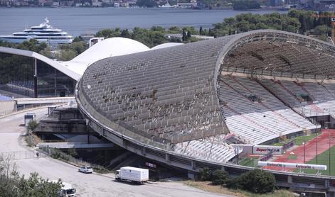 Katastrofa na Poljudu: orkansko neurje odkrilo streho, stadion brez elektrike, škoda velika