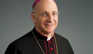 Papež imenoval novega apostolskega nuncija v Sloveniji