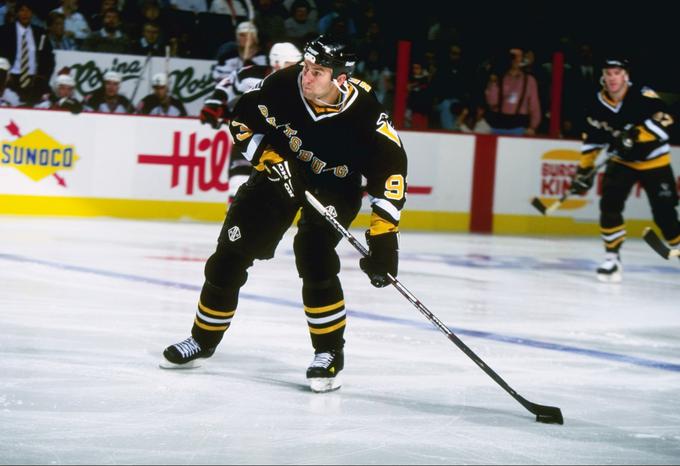 Čeh Petr Nedved je odločil šesto najdaljšo tekmo lige NHL. | Foto: Getty Images