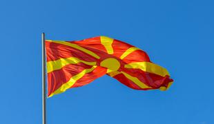 Makedonska vlada v parlament vložila predlog za spremembo ustave