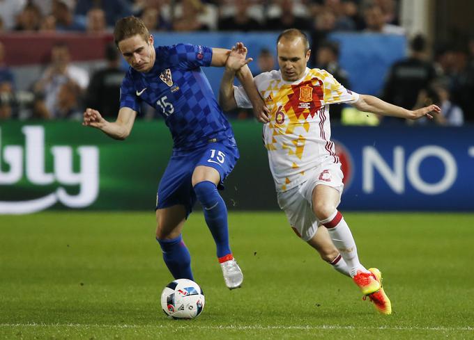 Rog se je na evropskem prvenstvu v Franciji izkazal na srečanju s Španijo. | Foto: Reuters