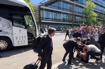 Oglasil se je mladenič, ki je želel spoznati Modrića #video