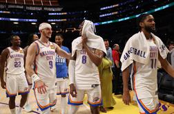 Lakersom se ni izšlo, Dončić se je zabaval na klopi, v Charlottu zapele pesti! #video