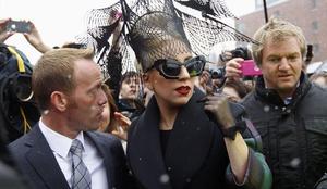 Lady Gaga s fundacijo proti nasilju
