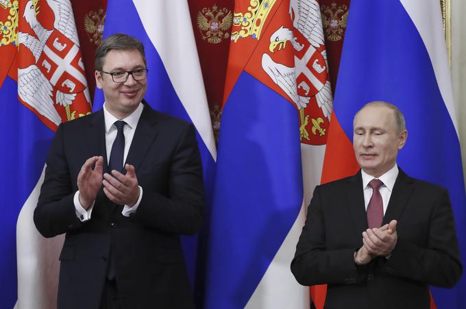 Aleksandar Vučić in Vladimir Putin. | Foto: Reuters