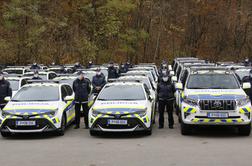 Za slovenske policiste tudi danes novi avtomobili #foto