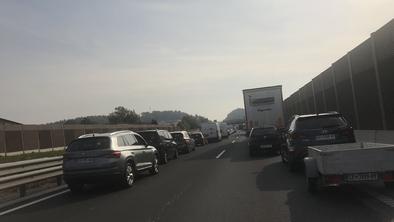 Na štajerski avtocesti trčilo sedem vozil