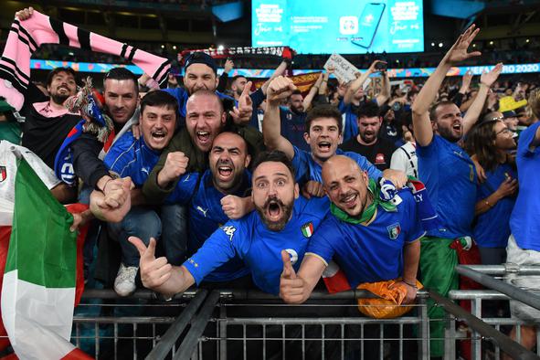 Italija po 53 letih spet na vrhu Evrope