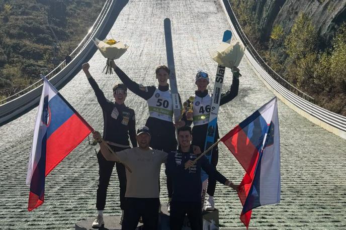 Urban Šimnic, Nik Bergant Smerajc | Slavje slovenskih skakalcev. | Foto SloSki
