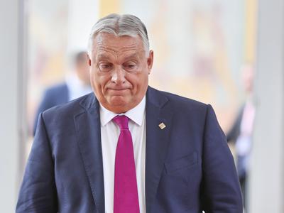 Hladna prha za Orbana