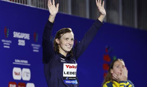 Ledecky do 22. zlata na SP