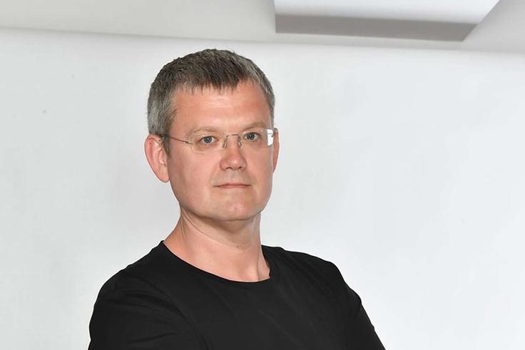 Sergej Mardan je od ruskih oblasti večkrat zahteval, naj Ukrajino napadejo z vsemi razpoložljivimi močmi in ukrajinska mesta z bombardiranjem porušijo do tal.  | Foto: Profimedia