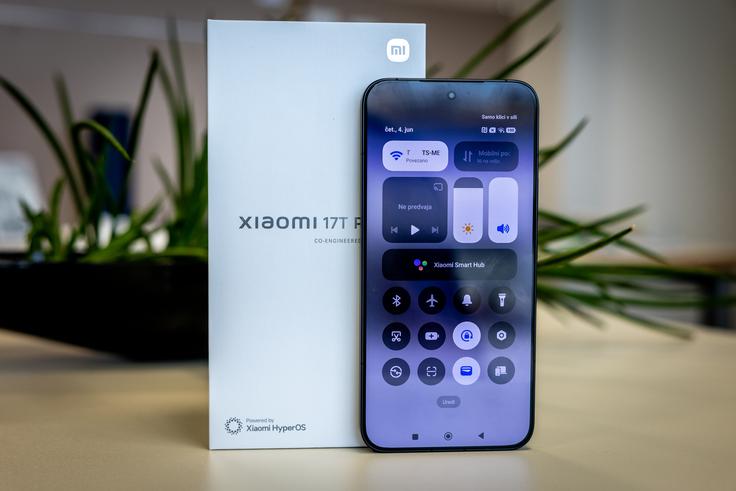 Xiaomi 17T Pro je večji in zmogljivejši v dvojčku serije Xiaomi 17T. | Foto: Bojan Puhek