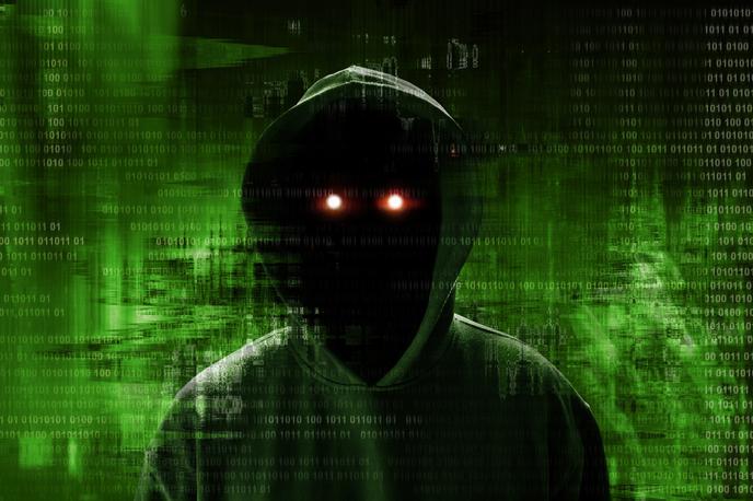 Heker, hekerji, kibernetski napad, kiberkriminalci | Virtualno sredstvo visoke ravni se po predlogu lahko izda državljanu, ki je v času vložitve vloge za izdajo sredstva visoke ravni na osebni izkaznici dopolnil 12 let. | Foto Shutterstock