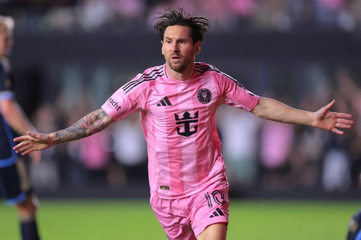 Lionel Messi bo na uvodni tekmi v središču pozornosti svetovne nogometne javnosti. | Foto: Reuters