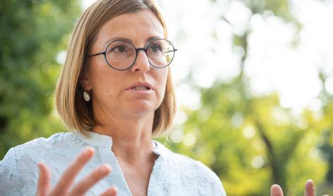 Je pobegnila pred odgovornostjo?