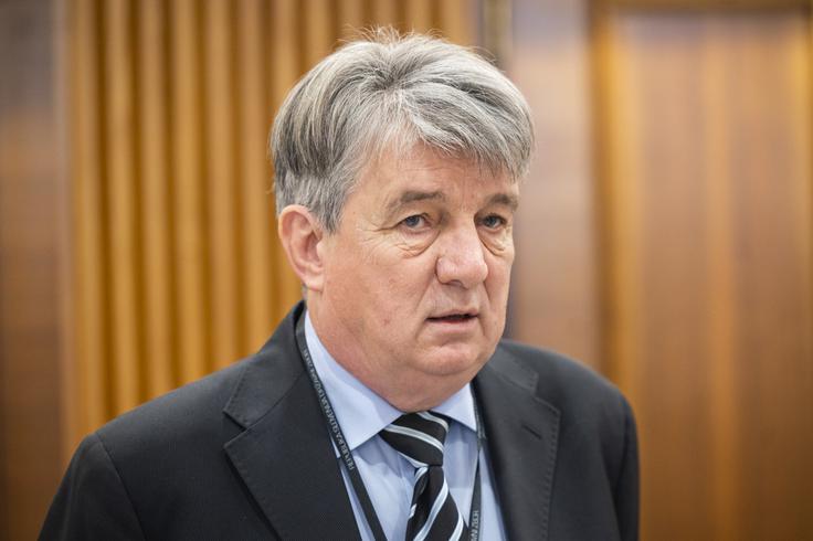 Na očitek, zakaj v Rusijo, ki je zaradi razmer in mednarodnih sankcij povsem neprimerna lokacija, je glavni tajnik ZOTKS Jožef Školč odgovoril, da je letošnja IJSO že 22. po vrsti in da je bila odločitev za Soči sprejeta že pred kakšnimi štirimi ali petimi leti, ko današnje situacije še nihče ni pričakoval.  | Foto: STA