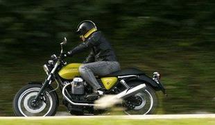 Moto Guzzi V7 Cafe Classic 750