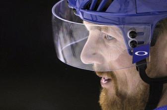 VIDEO: V ligi NHL želijo, da vizirji postanejo obvezni