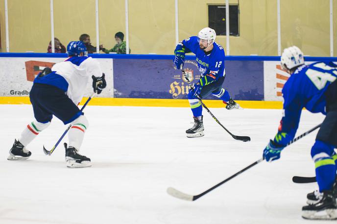 slovenska hokejska reprezentanca : Italija, pripravljalna tekma | Slovenski hokejisti se bodo za konec turnirja pomerili z Italijani. | Foto Grega Valančič/Sportida