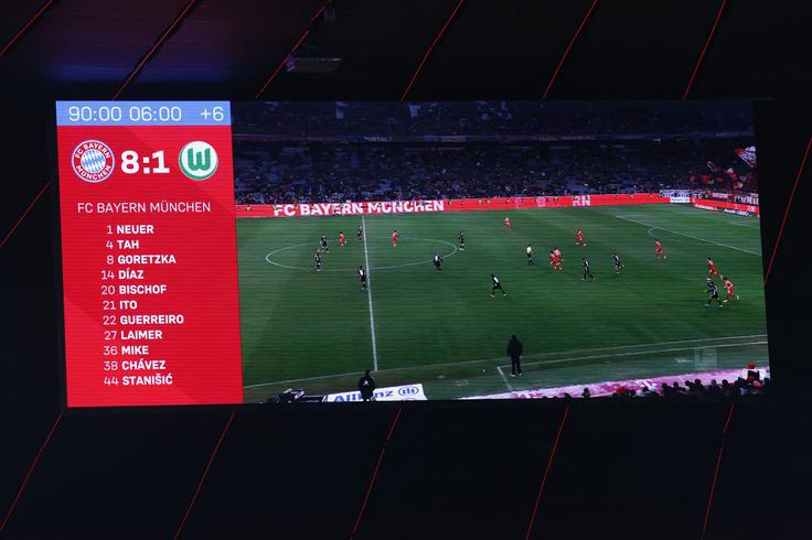 Branilci naslova so napolnili mrežo nemočnemu Wolfsburgu. | Foto: Reuters