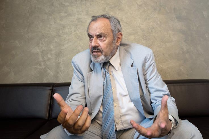 "Nastale so težave, a še vedno mislim, da Slovenci na splošno ne živimo slabo. Švicarji res dobro zaslužijo, a Slovenci se nekako znajdemo in imamo, to vidim vsako leto, ko mesec ali dva delam tam, enako dobre avtomobile in hiše, potujemo, hodimo poleti na morje, pozimi smučat." | Foto: Matic Klanšek Velej/Sportida