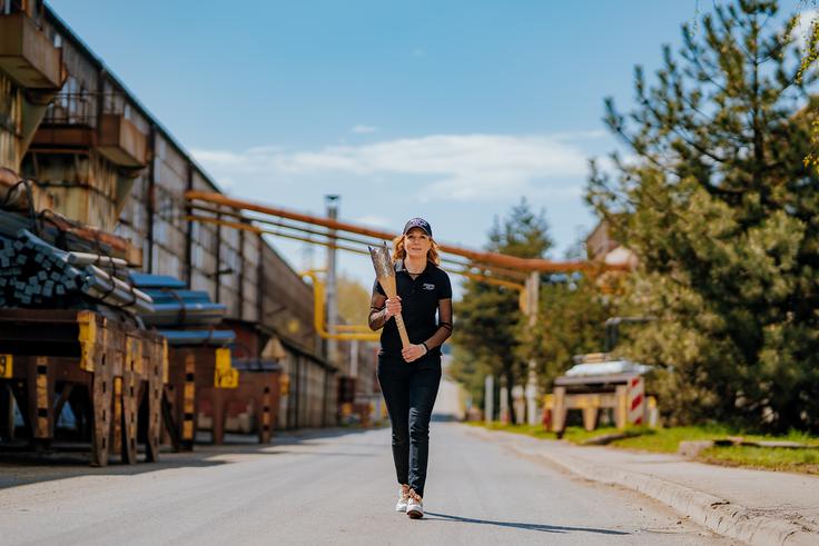 Nekdanja smučarska tekačica Petra Majdič je bila letos skupaj z Urško Žolnir Jugovac ambasadorka projekta Slovenska olimpijska bakla.   | Foto: Dobran Laznik