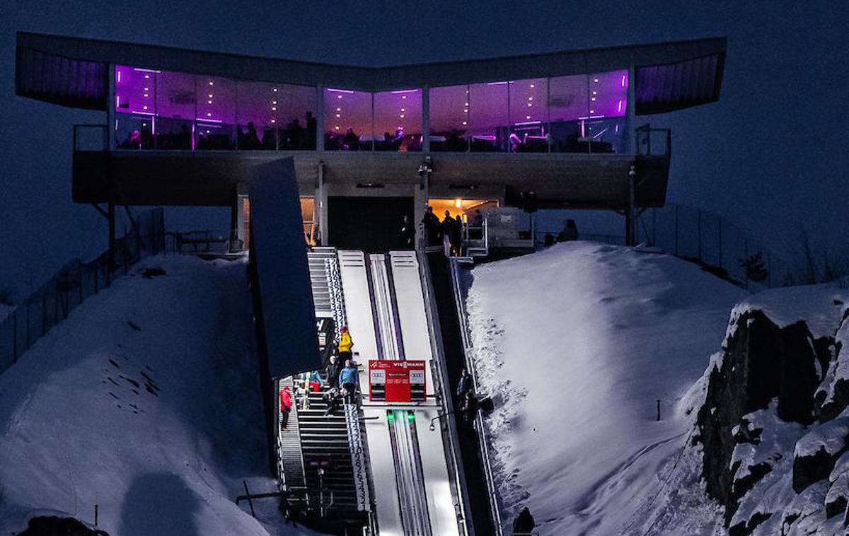 Vikersund | Letalnica v Vikersundu bo v nedeljo prizorišče zgodovinske tekme za smučarske skakalke. | Foto Sportida