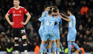 Manchester City v velikem derbiju ponižal United, Tottenham odpihnil Everton