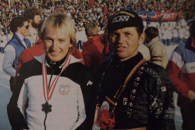 Filip Gartner z Bojanom Križajem, ki je leta 1982 na svetovnem prvenstvu v Schladmingu osvojil srebrno medaljo v slalomu. | Foto: 