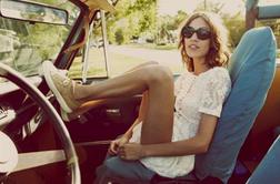 Alexa Chung v reklamni kampanji Superge