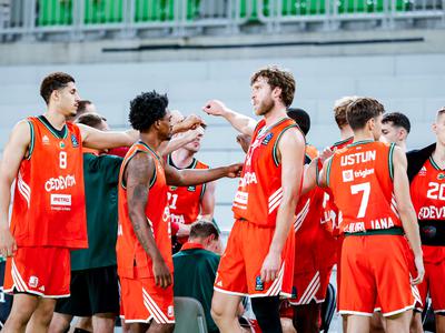 Cedevita Olimpija začenja evropsko pot. Prvič v ogenj tudi Dončićev klub.
