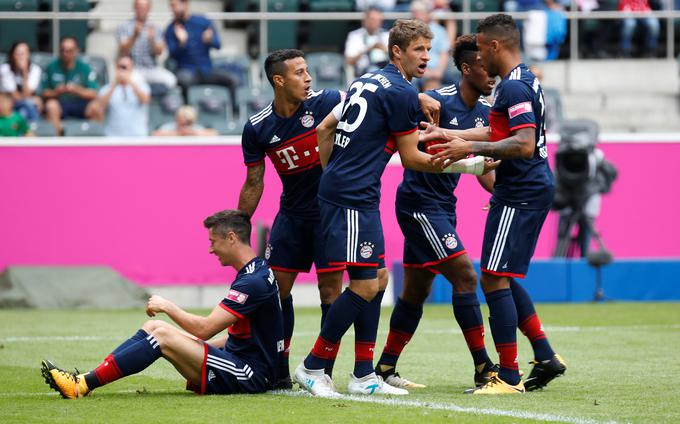 Bayern je še četrtič osvojil pokal Telekom. | Foto: Reuters