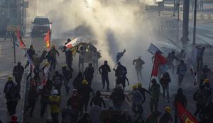 Ob obletnici protestov v Carigradu več kot sto aretiranih