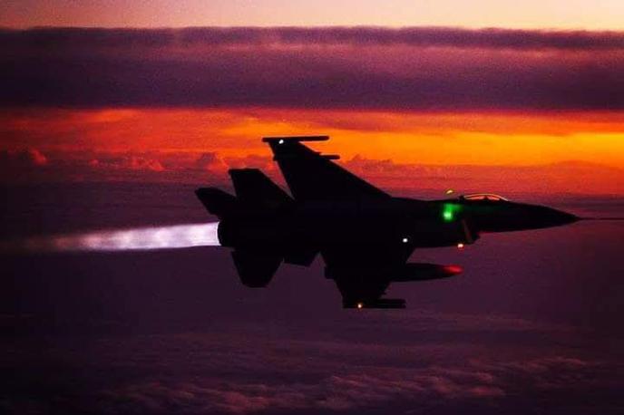 Pakistan | Od umika ameriških sil iz Afganistana leta 2021 in vrnitve talibanov na oblast so se odnosi med Kabulom in Islamabadom znatno zaostrili.  | Foto zajem zaslona/X