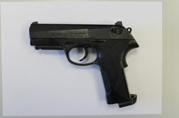 Matični odbor DZ pritrdil predlogu sprememb zakona o orožju