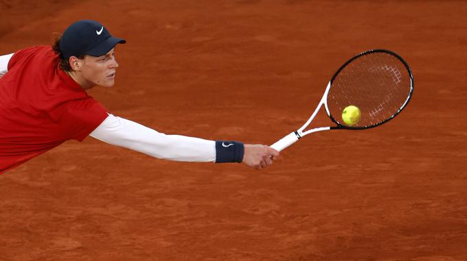 Jannik Sinner se je brez večjih težav uvrstil v četrti krog Rolanda Garrosa. | Foto: Reuters