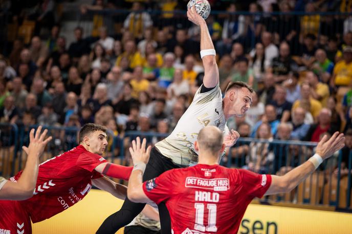 Celje Pivovarna Laško : Aalborg | Celjani so visoko izgubili z Aalborgom. | Foto Jan Gregorc