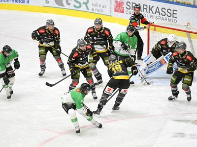 Oslabljena Olimpija izgubila pri vodilnem Pustertalu