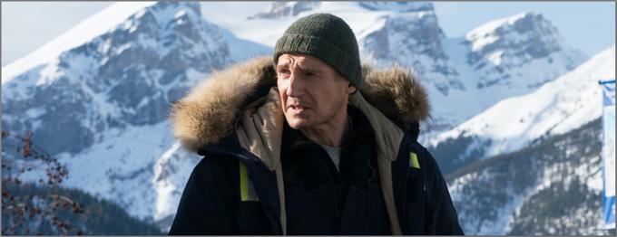 Hvaljen, brutalen in s črnim humorjem prežet akcijski triler o očetu (Neeson), ki se v odročnem smučarskem središču v Skalnem gorovju maščuje morilcem svojega sina. • V nedeljo, 6. 6., ob 10.50 na CineStar TV Premiere 1.* | Foto: 