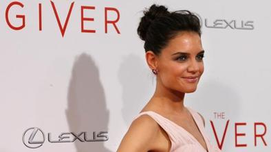 Katie Holmes prvič v režiserski vlogi